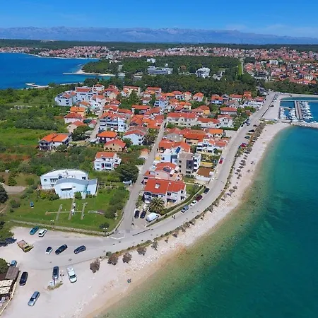 Апартаменты Punta Faro *