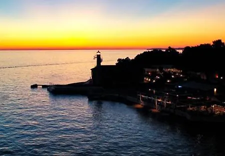 Punta Faro Apartamento *